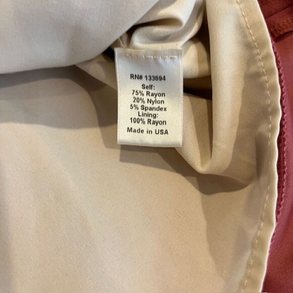 Paper Crown Rose Maternity Sheath Dress Back Zip Ruffle Hem Size Large - Picture 9 of 15